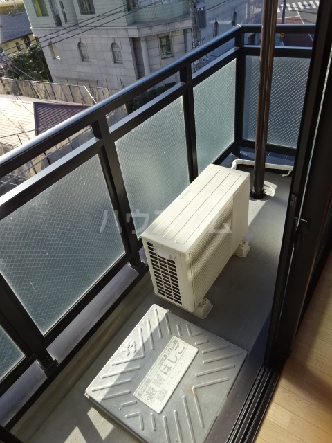 16/23 バルコニー