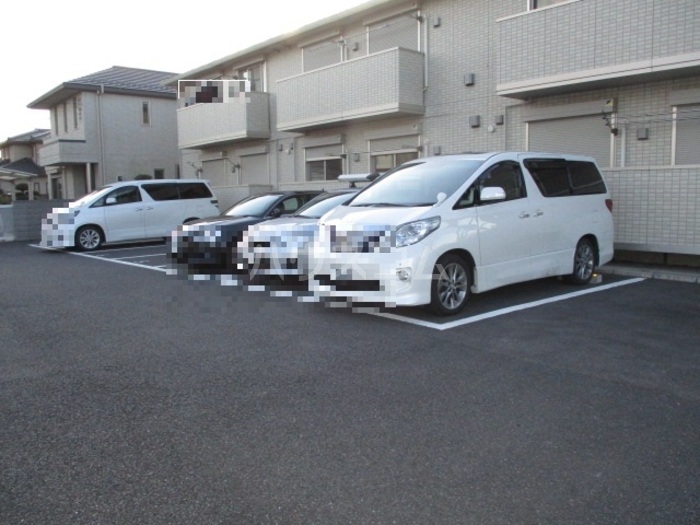 21/30 駐車場