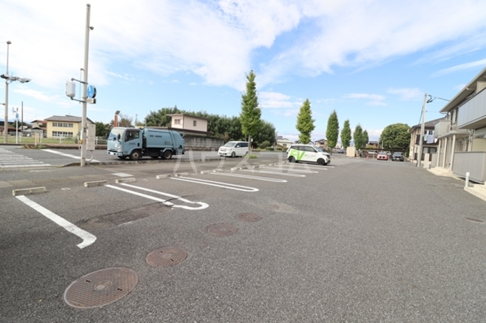 3/4 駐車場