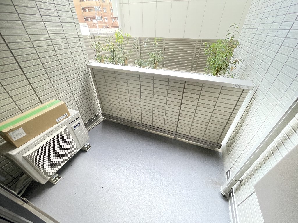 17/30 バルコニー