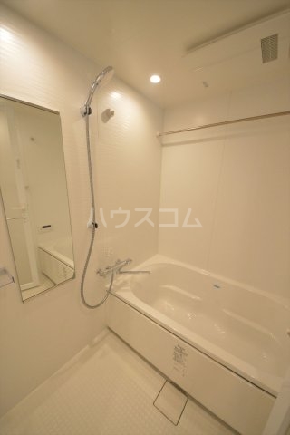 17/30 浴室