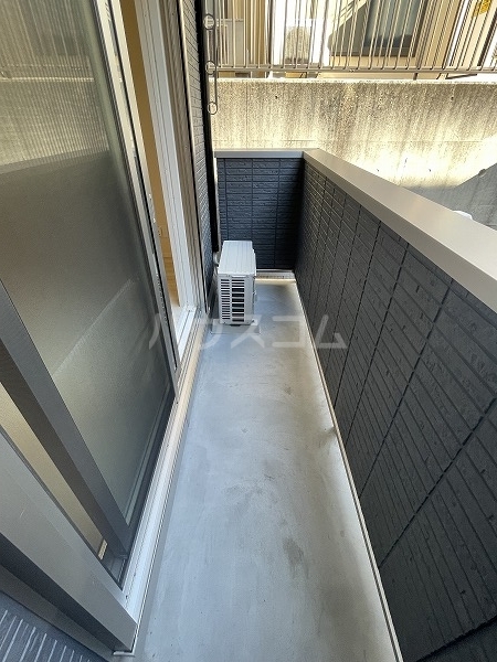 19/30 バルコニー