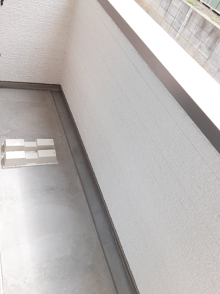 13/19 バルコニー