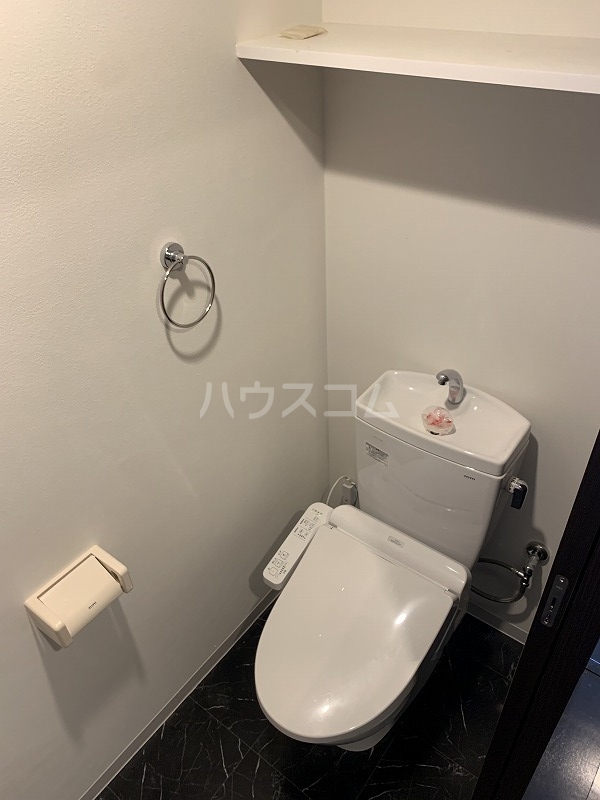 13/30 トイレ