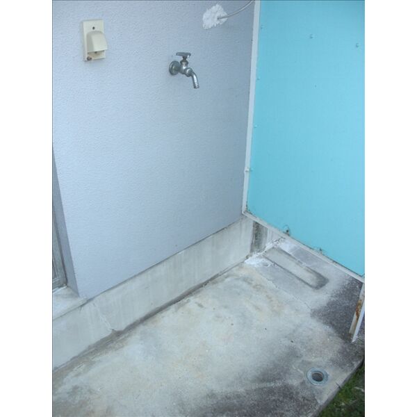 13/18 バルコニー