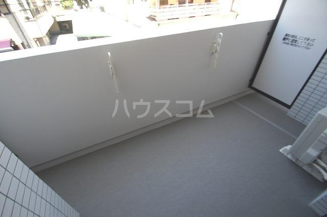 14/23 バルコニー
