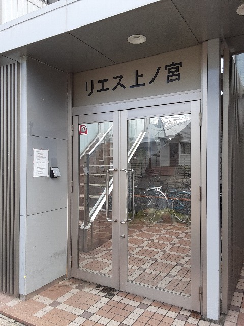 22/29 エントランス