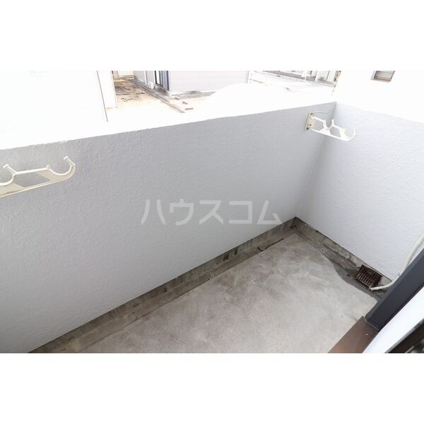 13/22 バルコニー