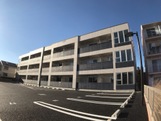 2/7 駐車場