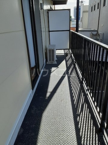 20/30 バルコニー