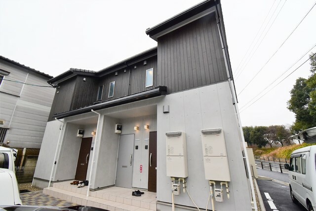 16/26 エントランス