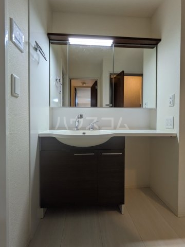 16/24 洗面