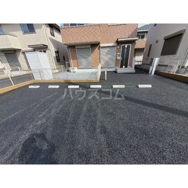 14/21 駐車場