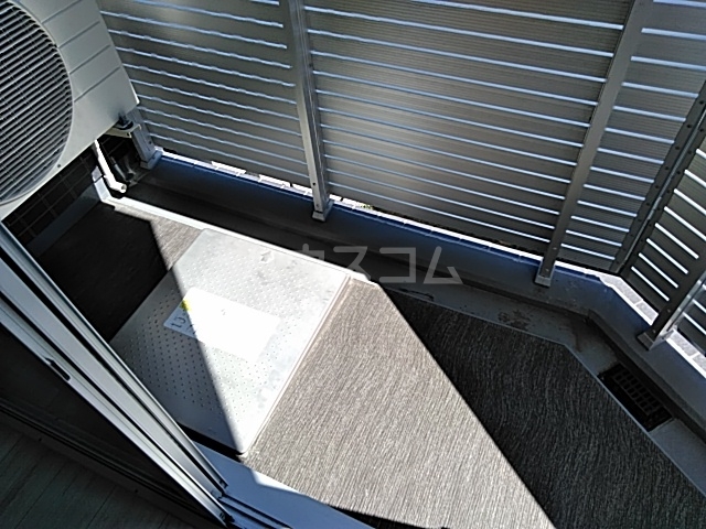 20/30 バルコニー