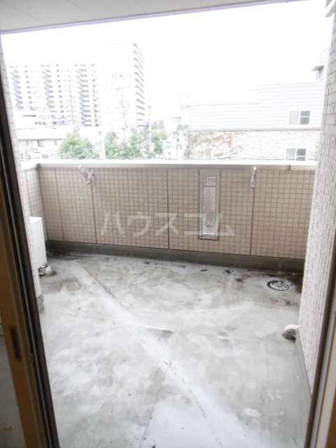 14/28 バルコニー