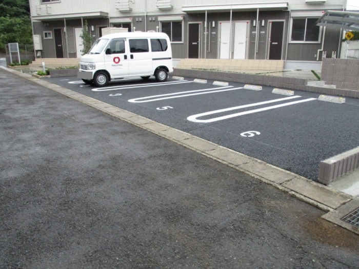 16/19 駐車場