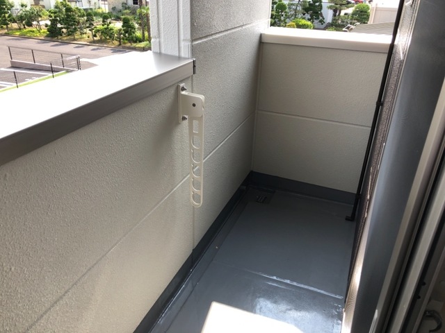 21/28 バルコニー