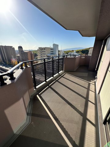 21/30 バルコニー