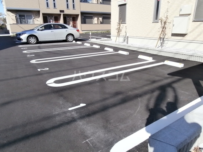 2/8 駐車場