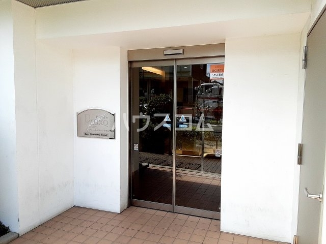 21/25 エントランス