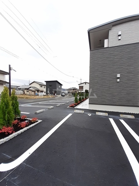 14/20 エントランス