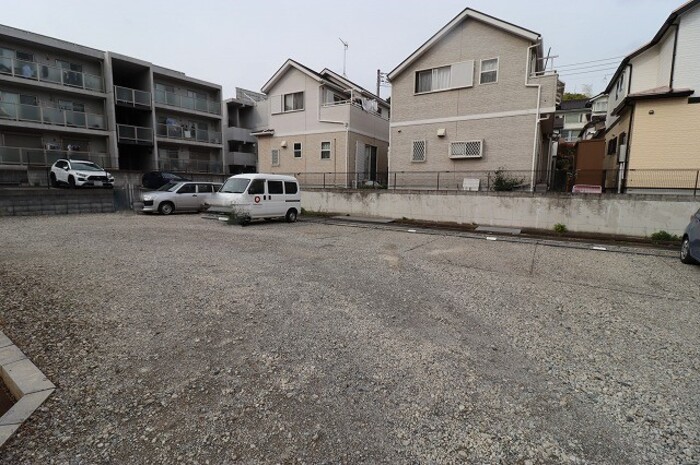 15/24 駐車場