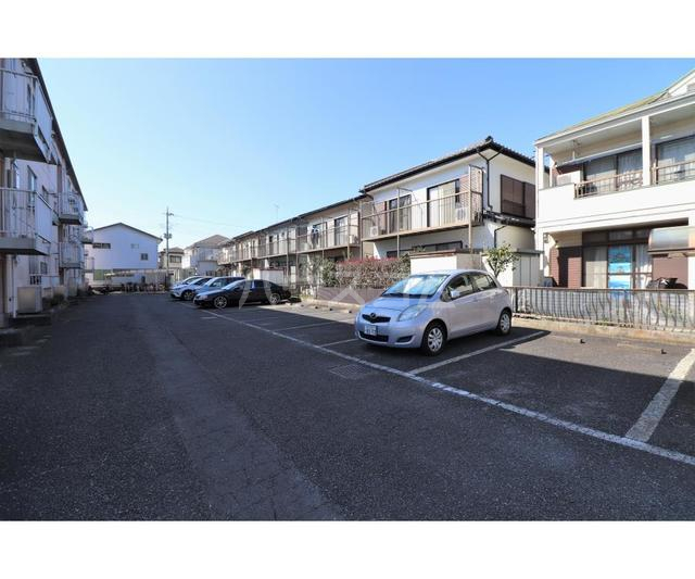 22/30 駐車場