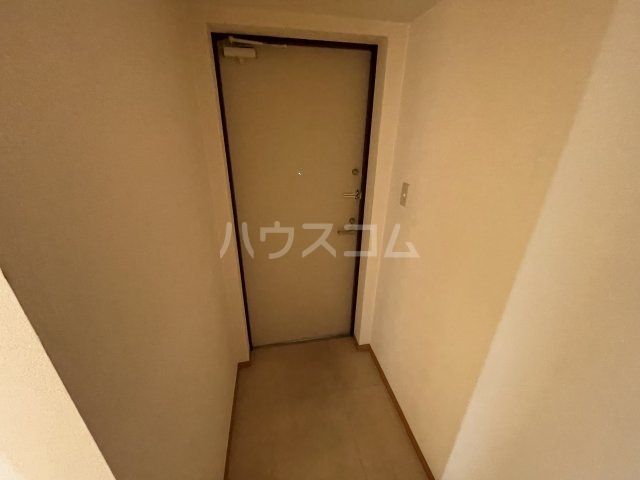 13/30 玄関