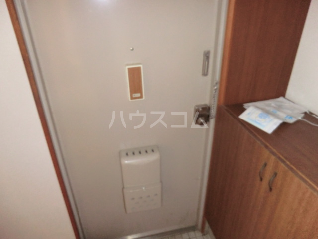 13/30 玄関