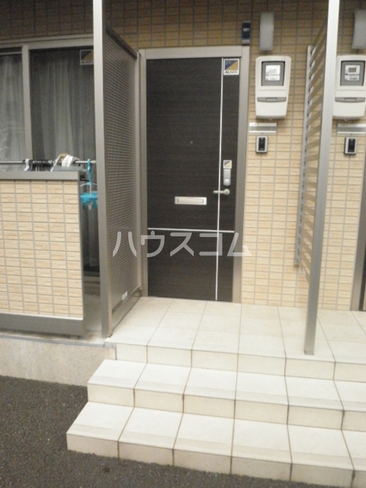 6/16 玄関