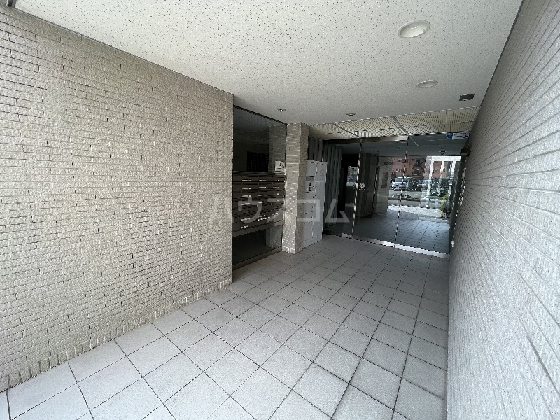 2/10 エントランス