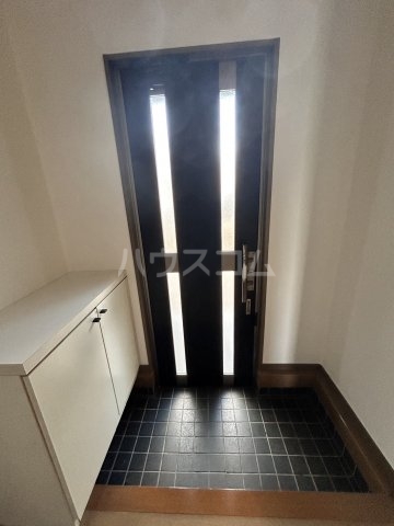 16/29 玄関