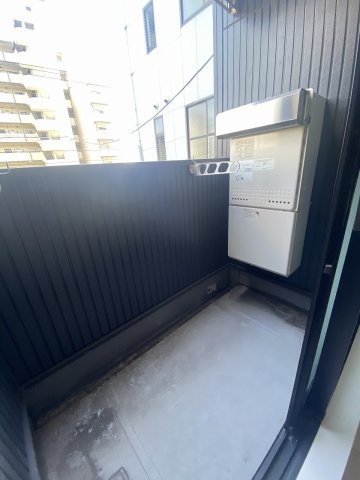 16/26 バルコニー