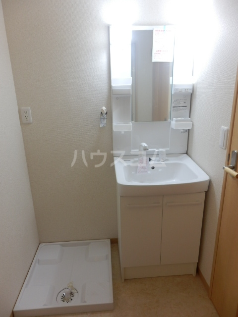 13/28 洗面