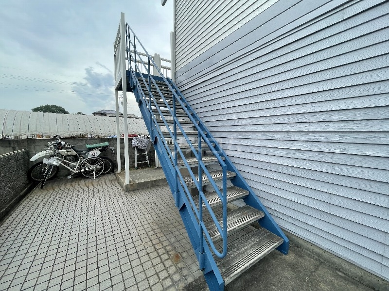 15/17 エントランス