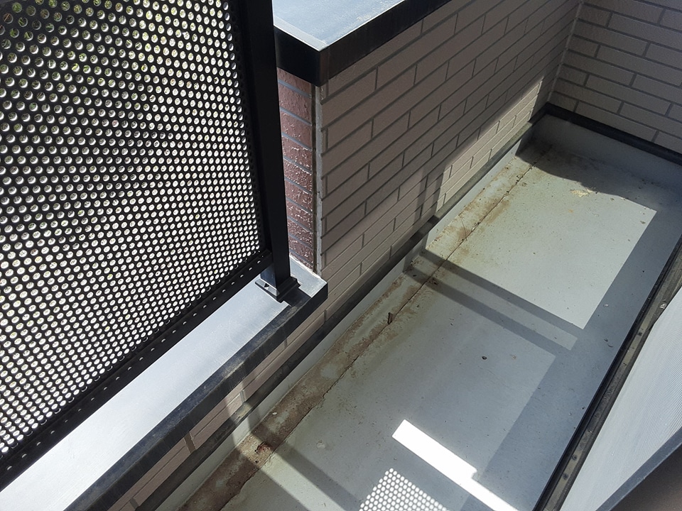 17/30 バルコニー