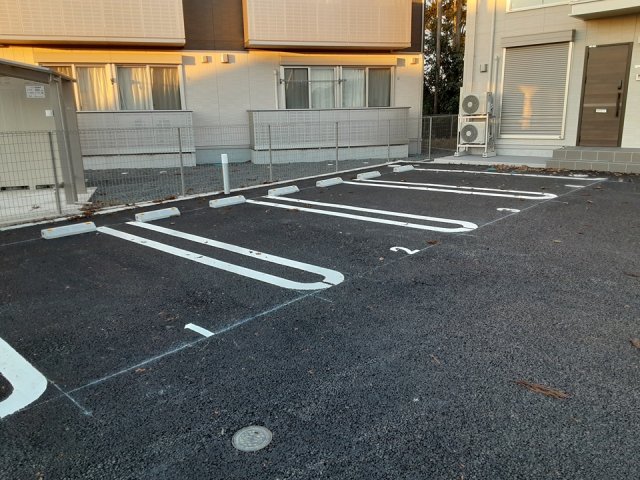 26/30 駐車場