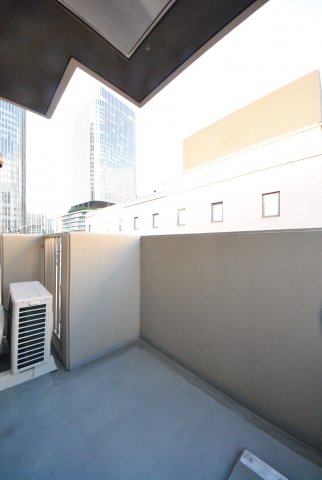 21/30 バルコニー