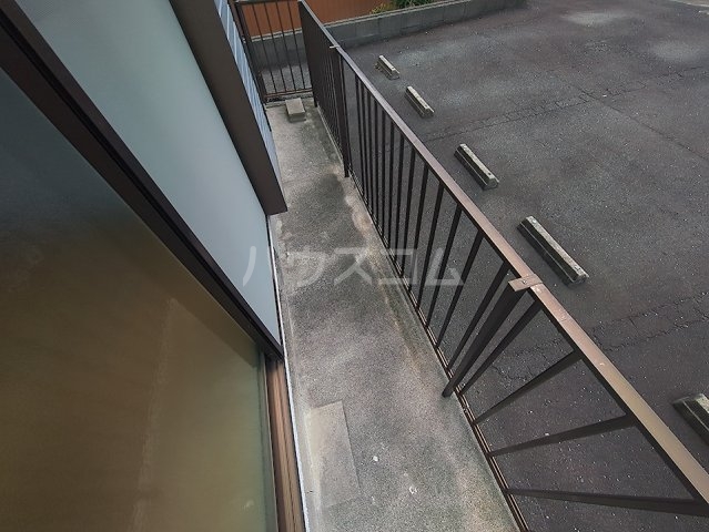 13/19 バルコニー