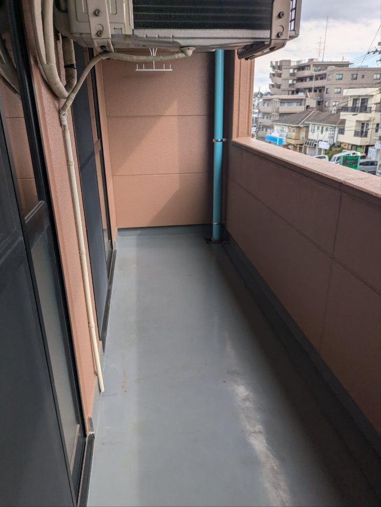 25/30 バルコニー