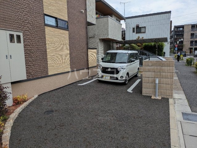 6/11 駐車場