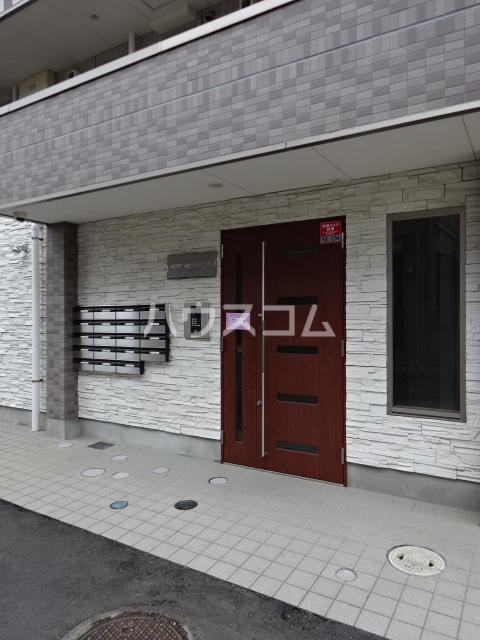 21/24 エントランス