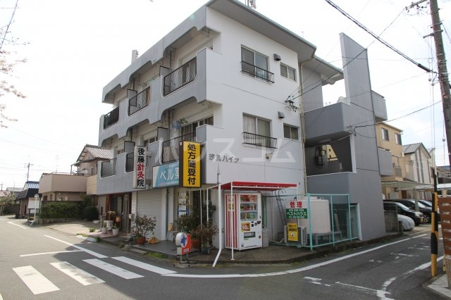 19/29 エントランス