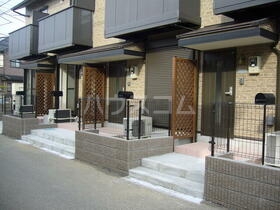 17/27 エントランス