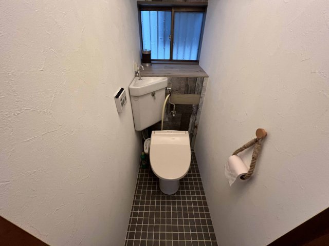 18/29 トイレ