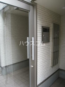 14/23 エントランス