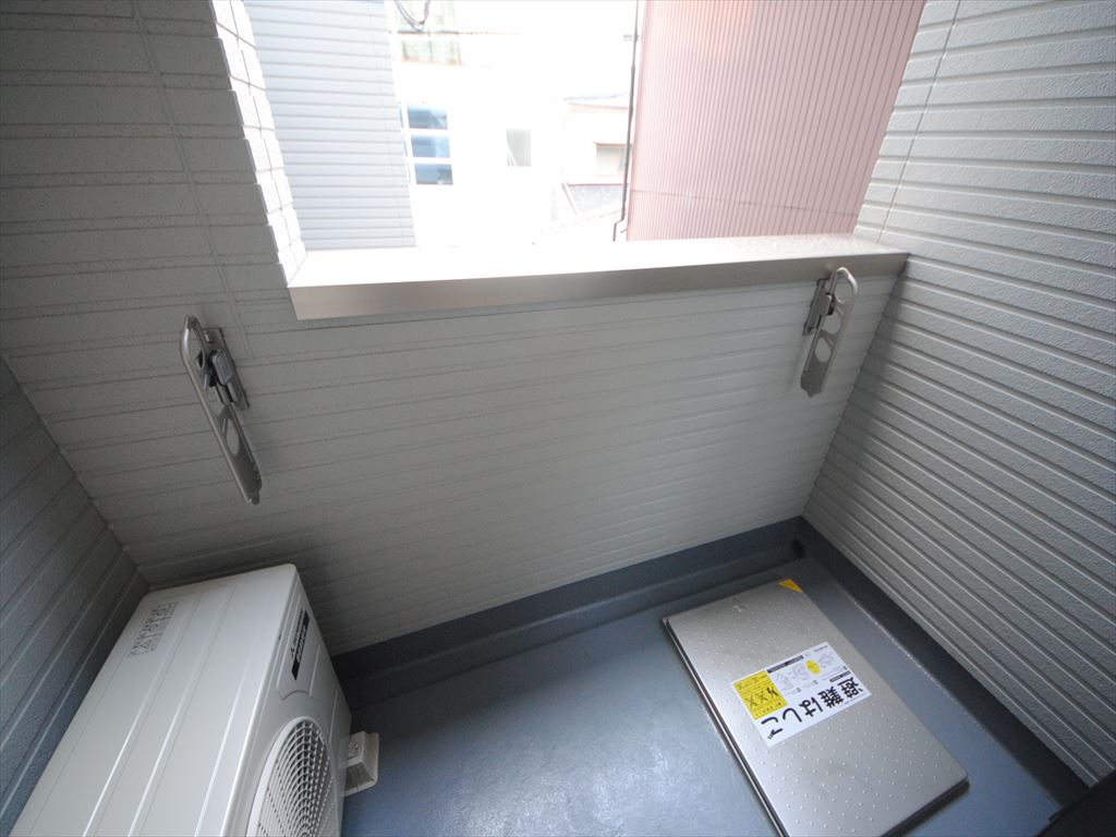 20/30 バルコニー