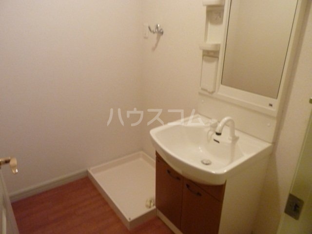 17/28 洗面