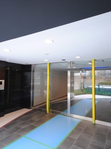 20/26 エントランス