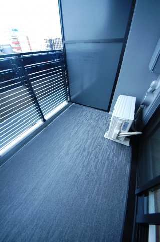 17/30 バルコニー